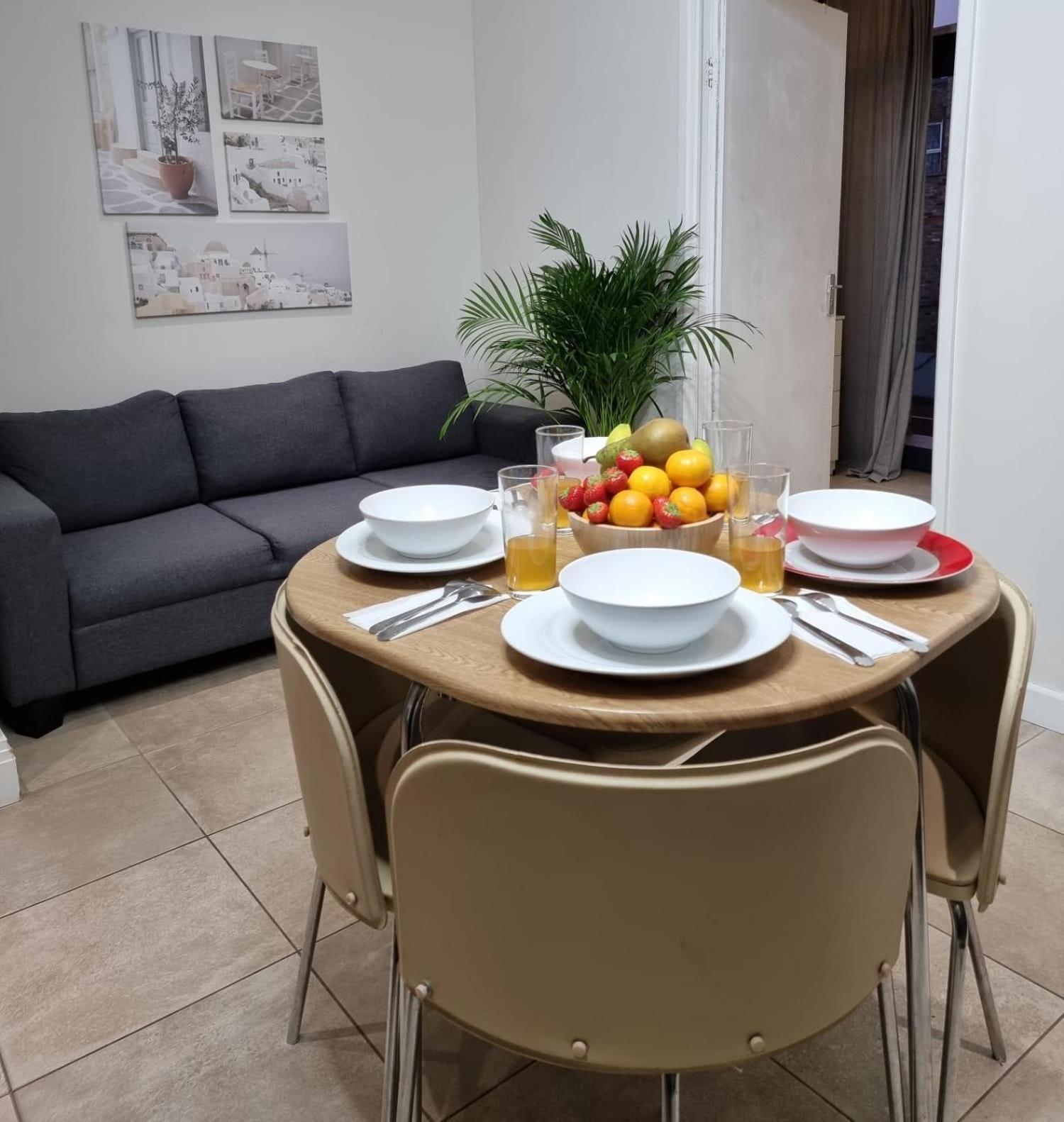 Luxury 4-Bed Apartment With Balcony & Garden, Near Emirates Stadium, 15 Mins To Central London Exterior foto